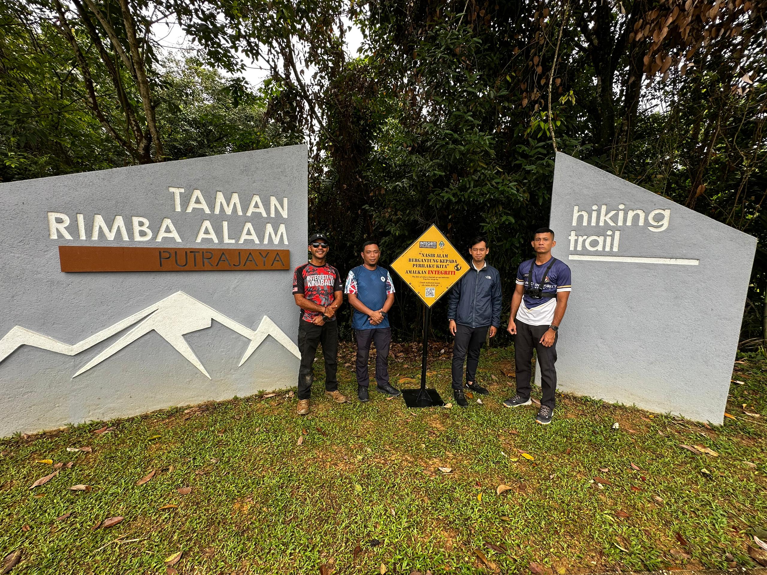 Gambar Galeri Program